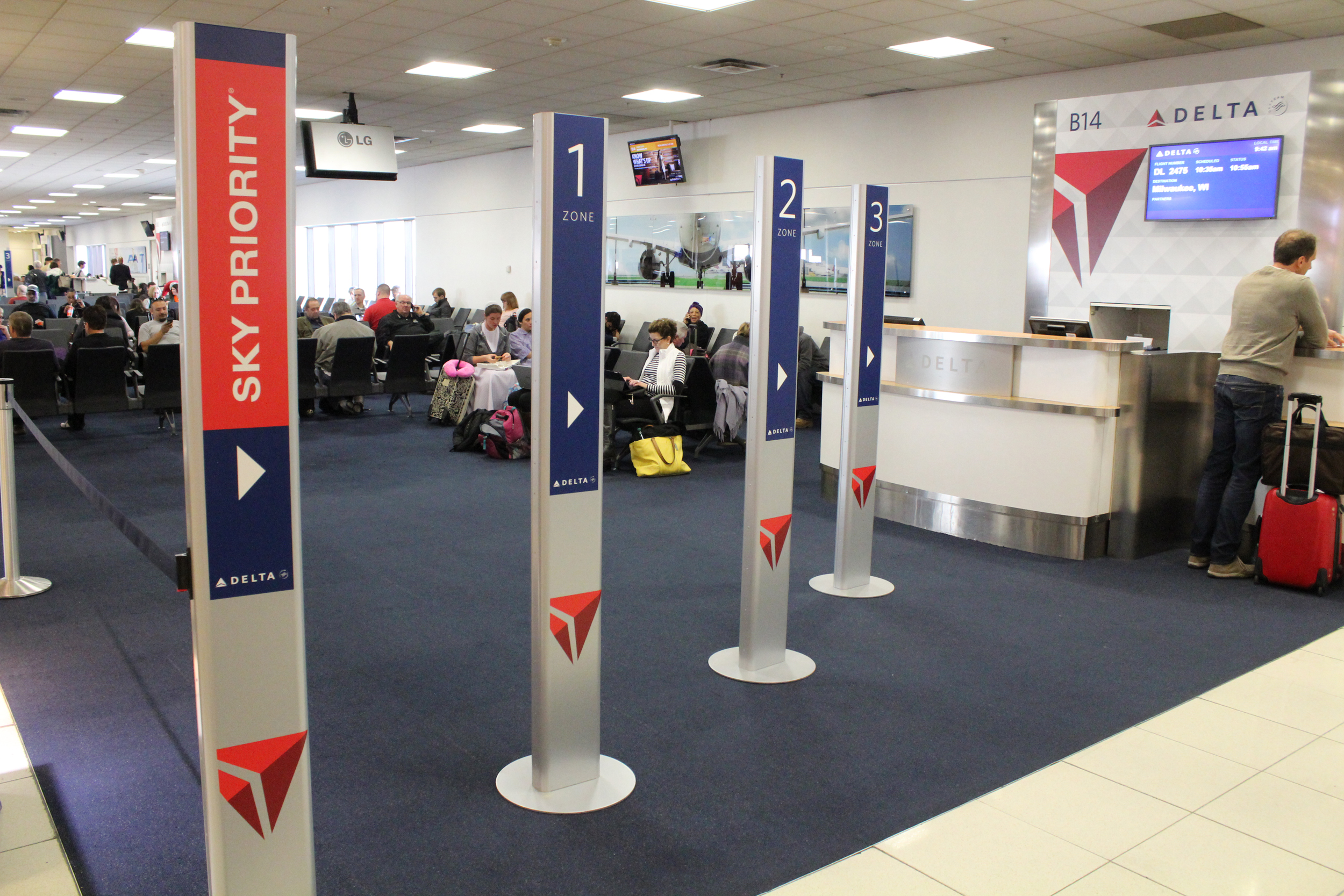 Airports Under Scrutiny: Safety, Service, and Smart Deals